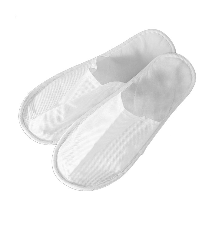 Zapatilla en TST de Polipropileno Cerrada Blanco (50 Pares) Zapatilla en TST de Polipropileno Cerrada Blanco (50 Pares)